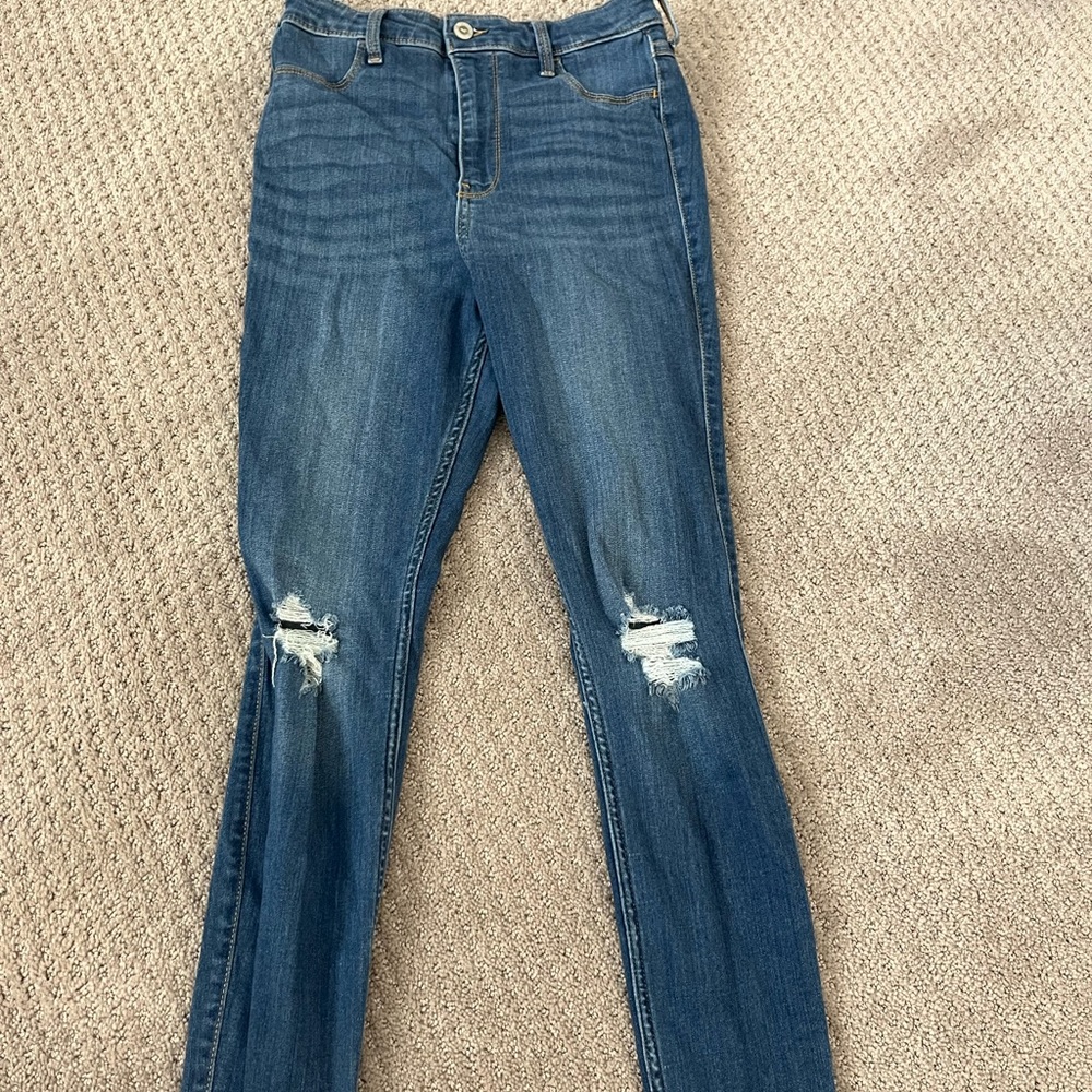 Hollister Ultra High-Rise Jean Leggings